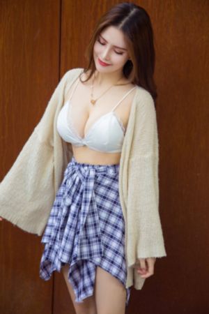 女儿的朋友5女主演员表_BD英语完整版观看